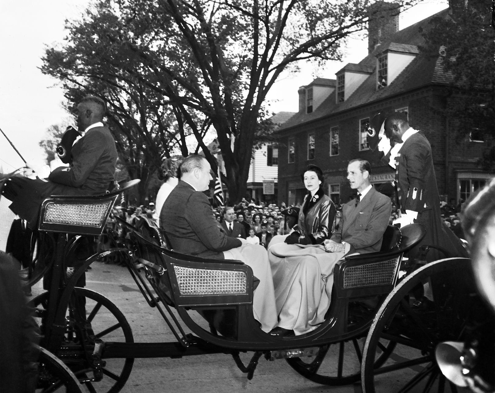 1957 0105_POD_thequeen001